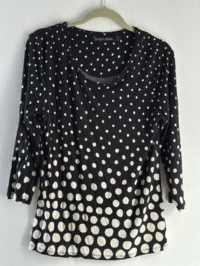 Woman's Delightful Top